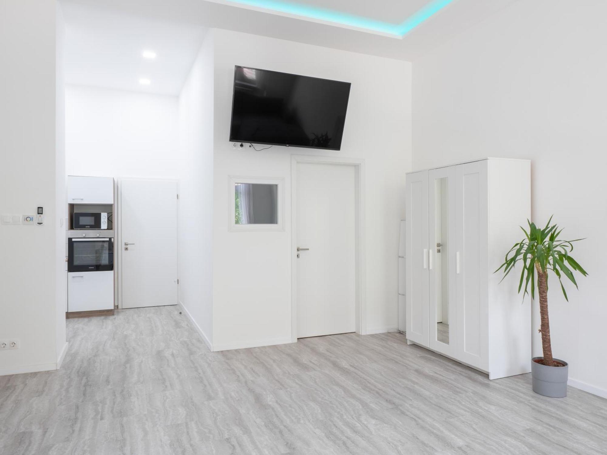 Luxury Apartment In The Central — Photos 3